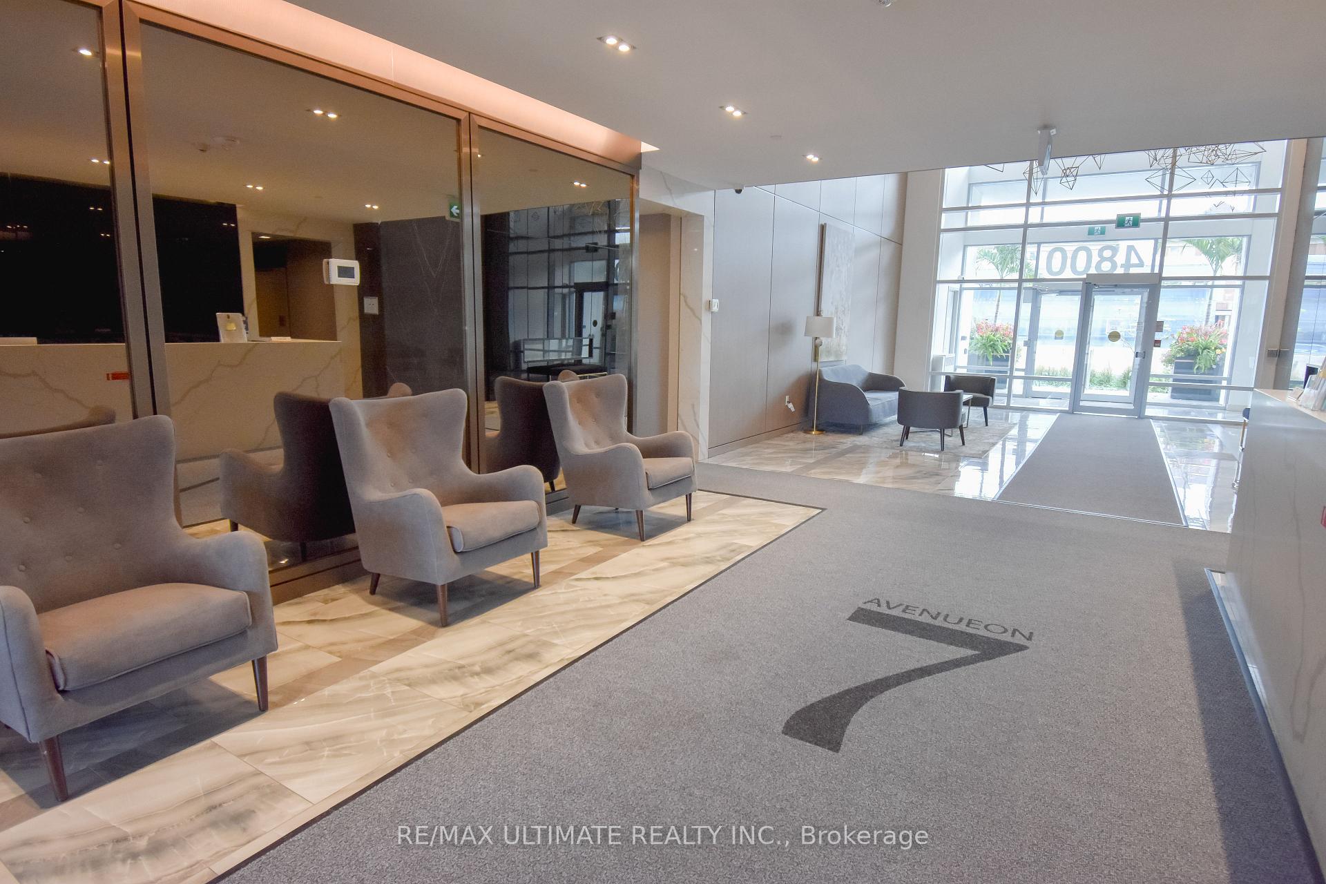 Photo 6 of Unit 309, 4800 Highway 7, Vaughan, East Woodbridge — HOMEH