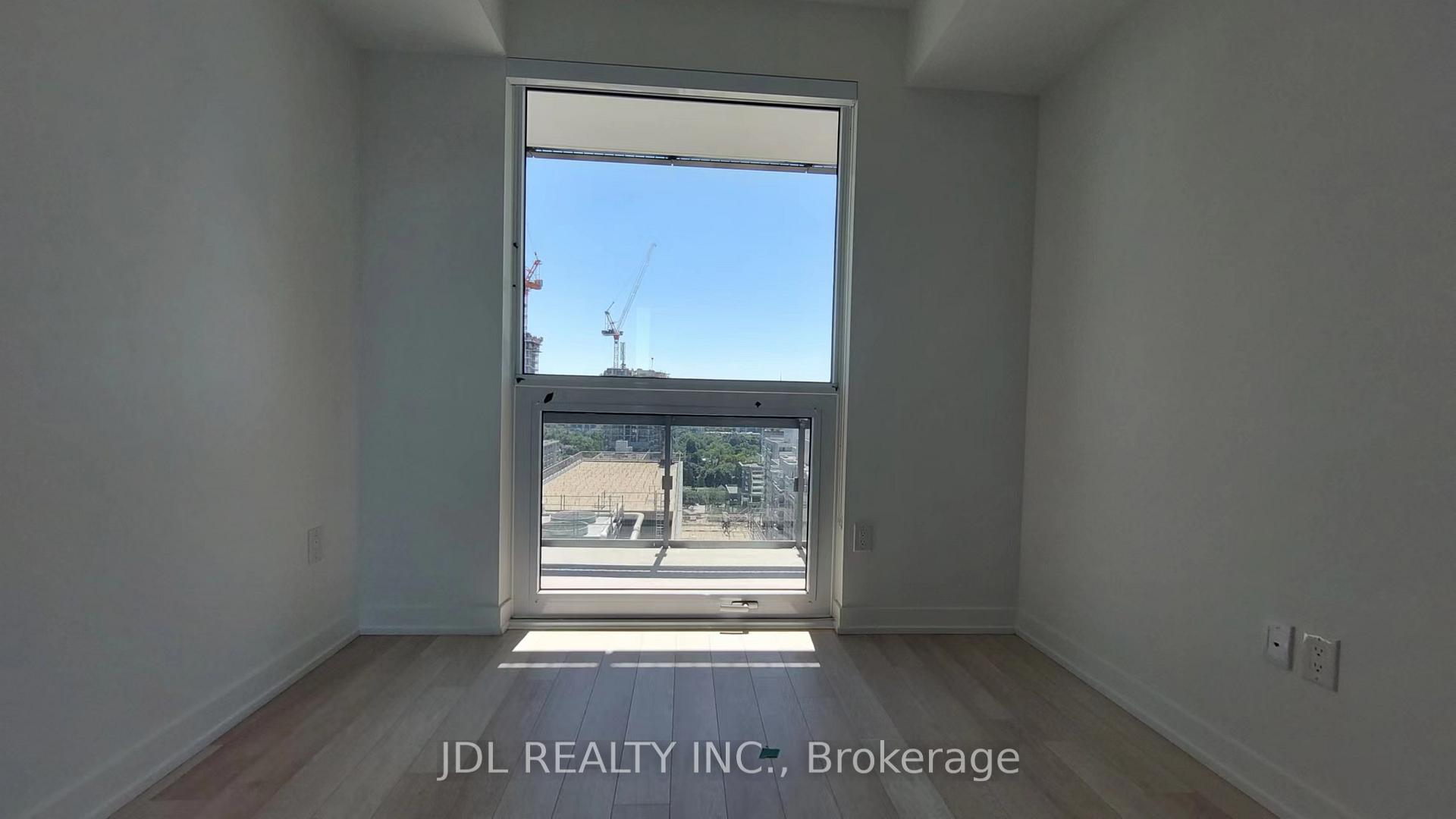 Photo 5 of Unit 1604, 39 Roehampton Avenue, Toronto, Mount Pleasant West — HOMEH