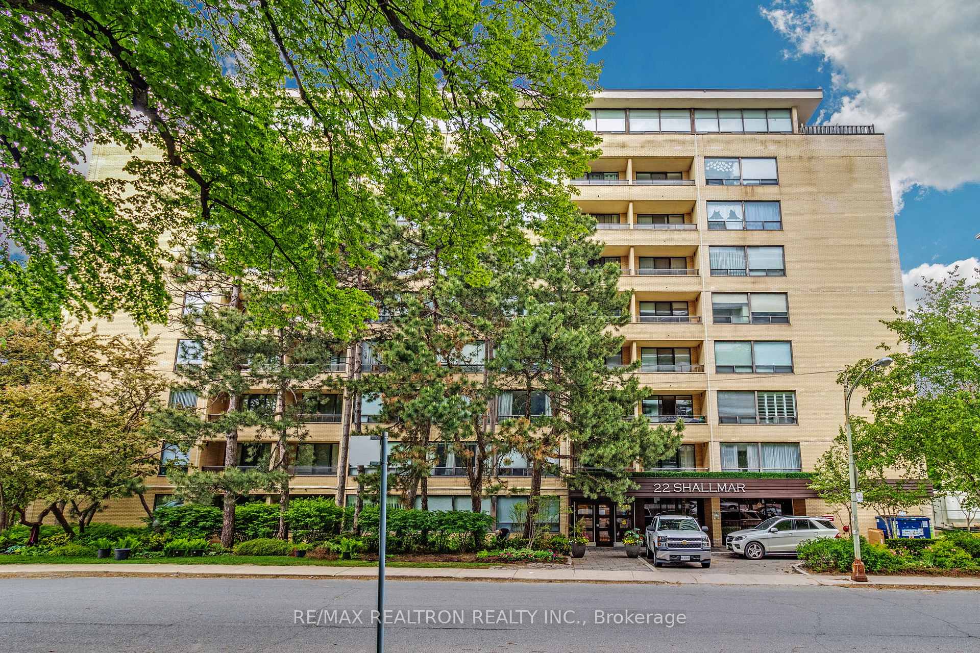 Photo 1 of Unit Ph 1, 22 Shallmar Boulevard, Toronto, Forest Hill North — HOMEH