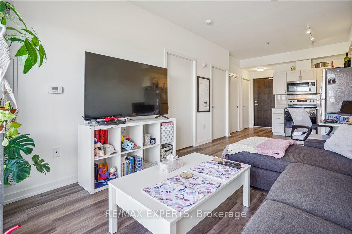 Photo 24 of Unit 419, 430 Essa Road, Barrie, Holly — HOMEH