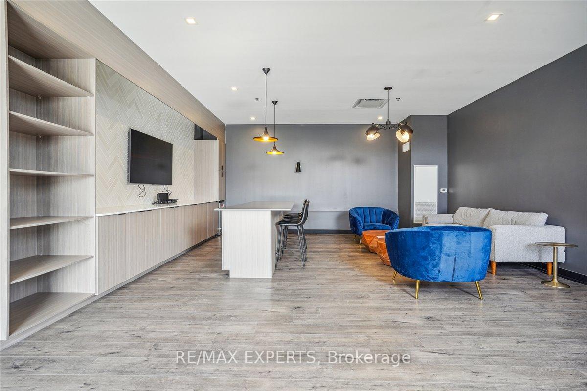 Photo 34 of Unit 419, 430 Essa Road, Barrie, Holly — HOMEH