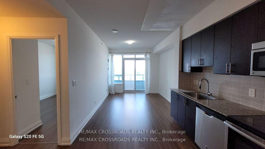 Photo 6 of Unit 710, 7171 Yonge Street, Markham, Thornhill — HOMEH