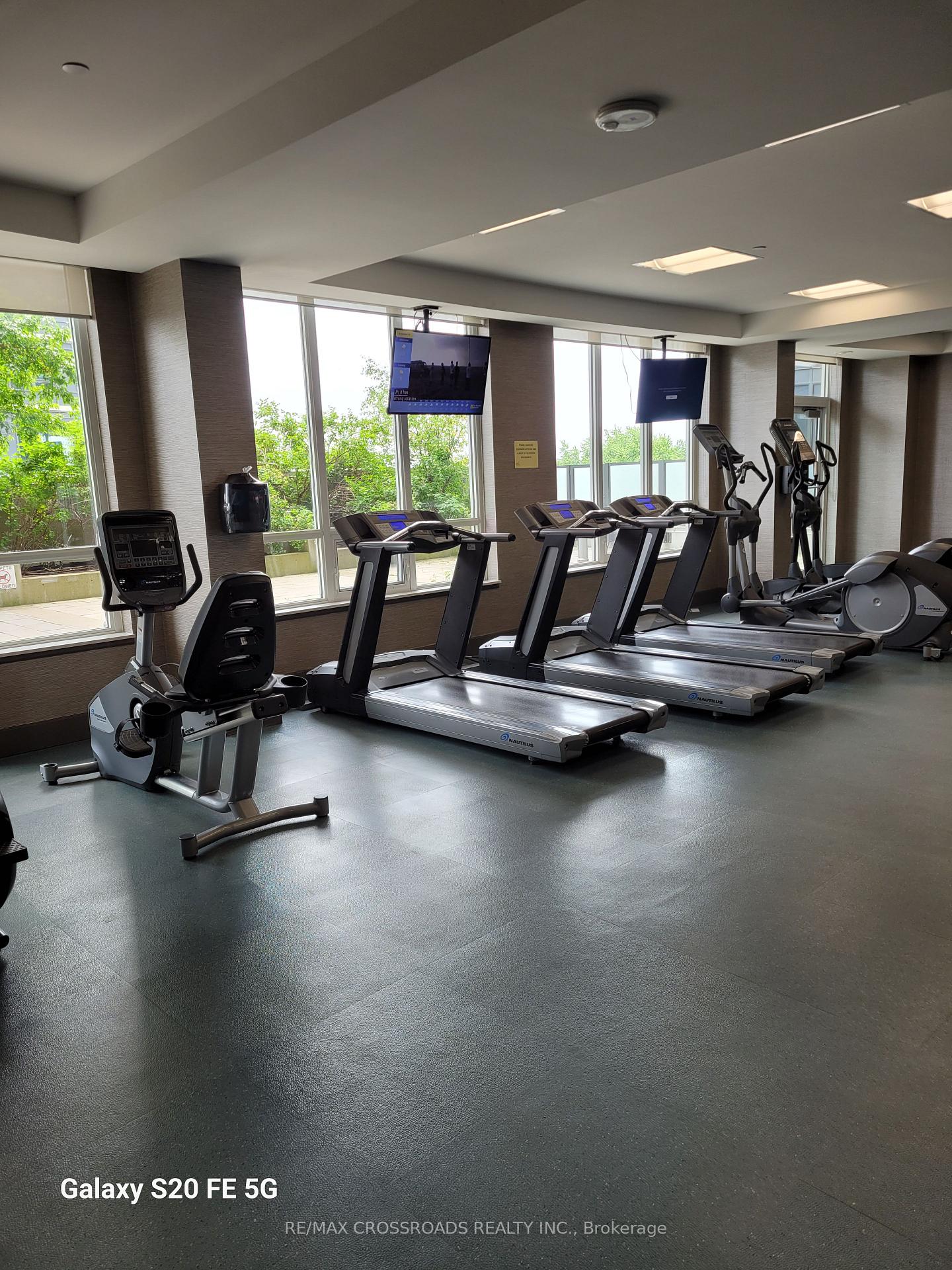 Photo 9 of Unit 710, 7171 Yonge Street, Markham, Thornhill — HOMEH