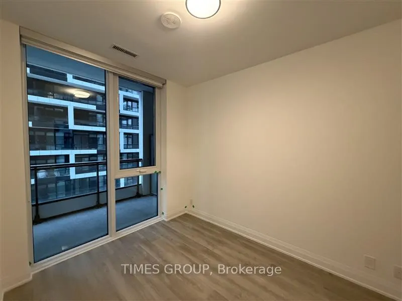 Photo 6 of Unit 1412, 65 Broadway Avenue, Toronto, Mount Pleasant West — HOMEH