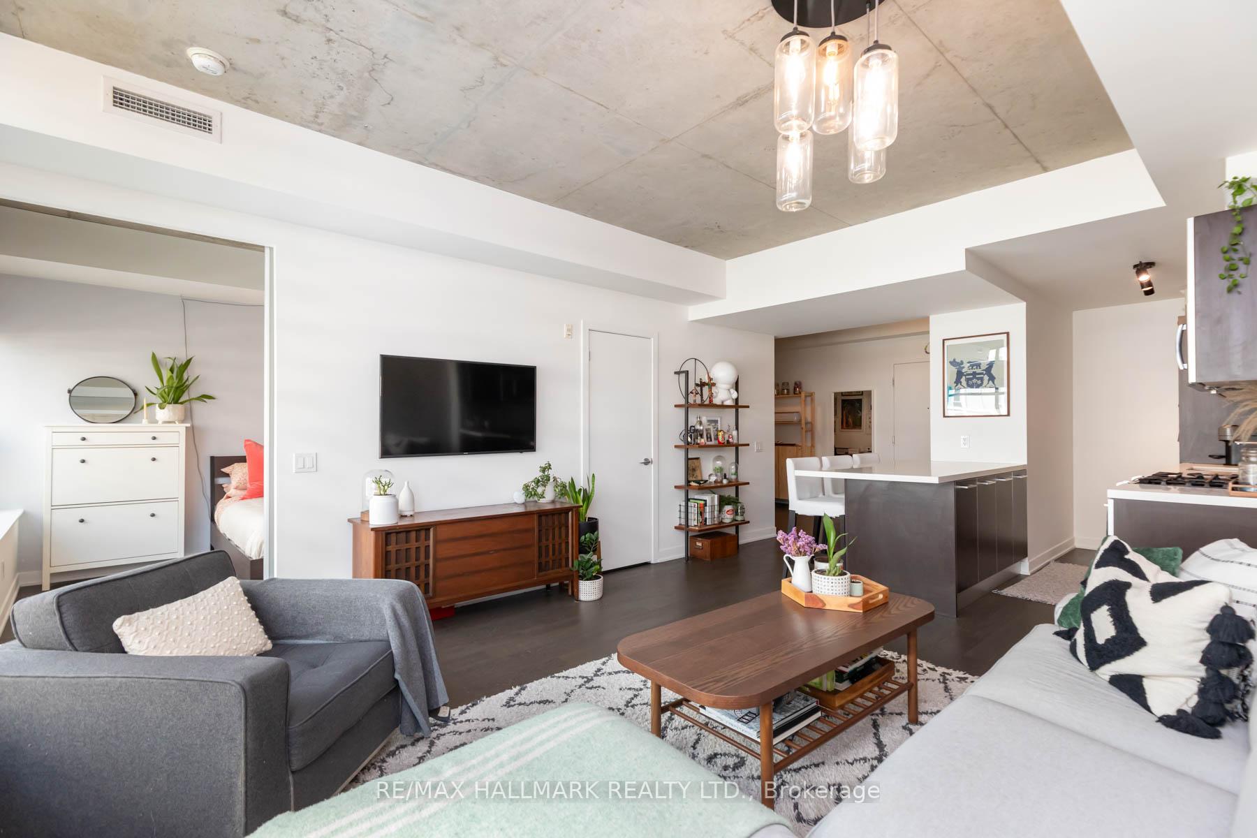 Photo 6 of Unit 407, 1201 Dundas Street E, Toronto, South Riverdale — HOMEH