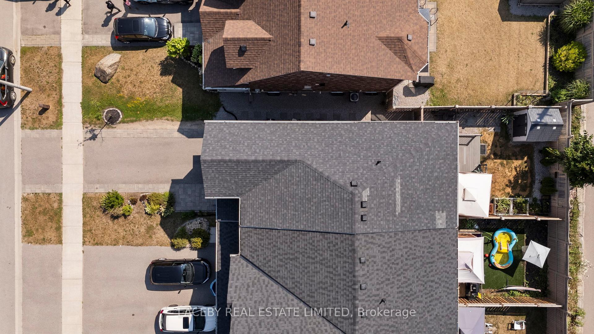 Photo 4 of 57 Nathan Crescent, Barrie, Painswick South — HOMEH
