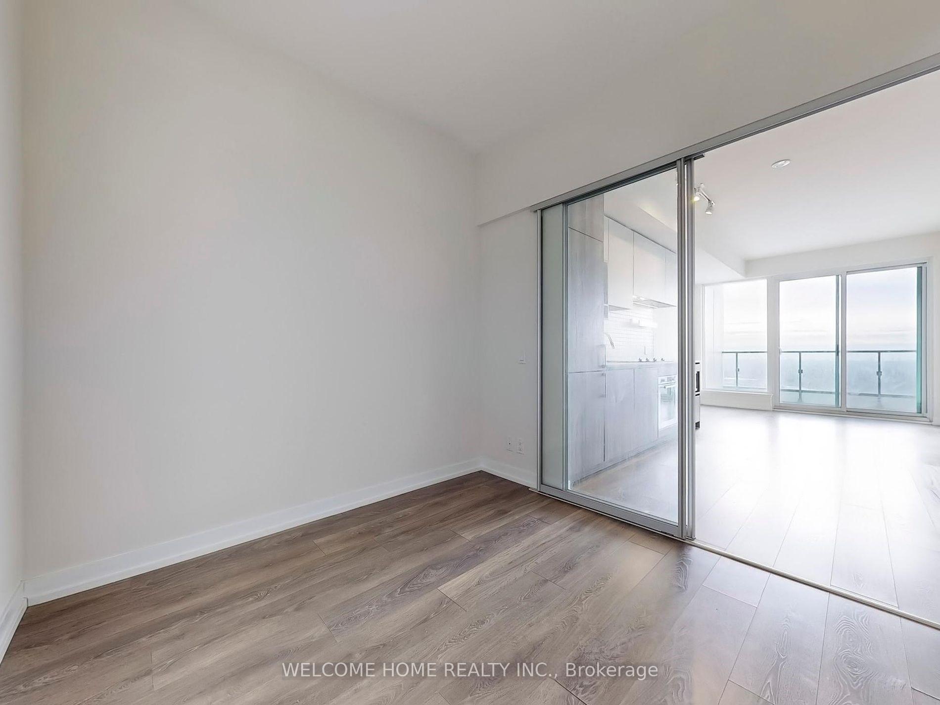 Photo 12 of Unit 4207, 5 Buttermill Avenue, Vaughan, Vaughan Corporate Centre — HOMEH