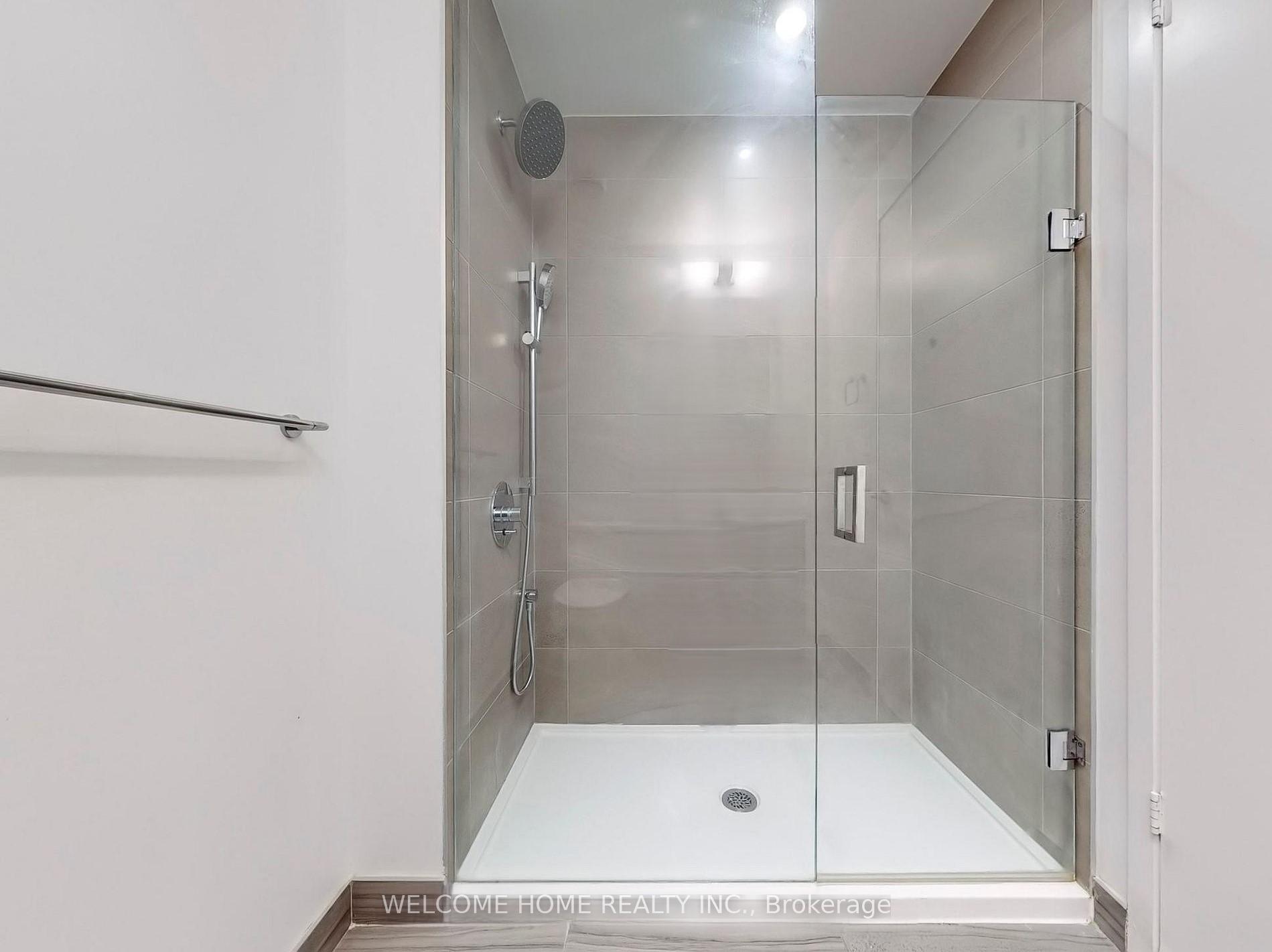 Photo 15 of Unit 4207, 5 Buttermill Avenue, Vaughan, Vaughan Corporate Centre — HOMEH