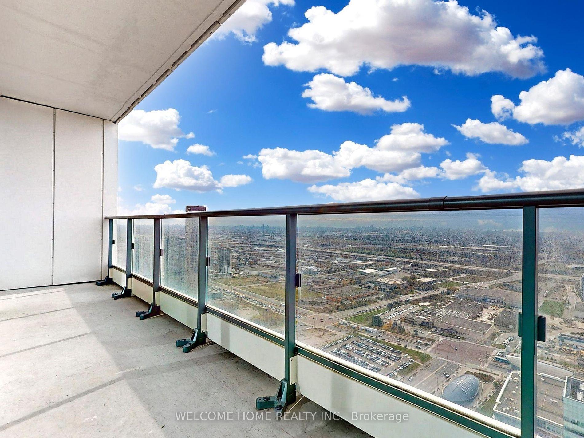 Photo 17 of Unit 4207, 5 Buttermill Avenue, Vaughan, Vaughan Corporate Centre — HOMEH