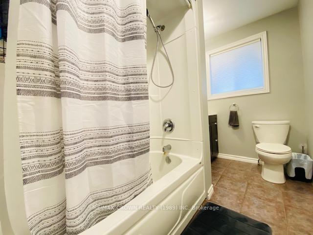 Photo 21 of 35 Cree Road, Cochrane — HOMEH