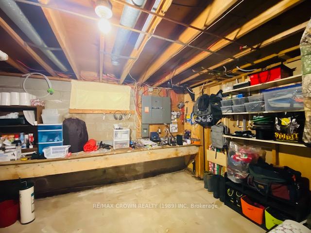 Photo 27 of 35 Cree Road, Cochrane — HOMEH