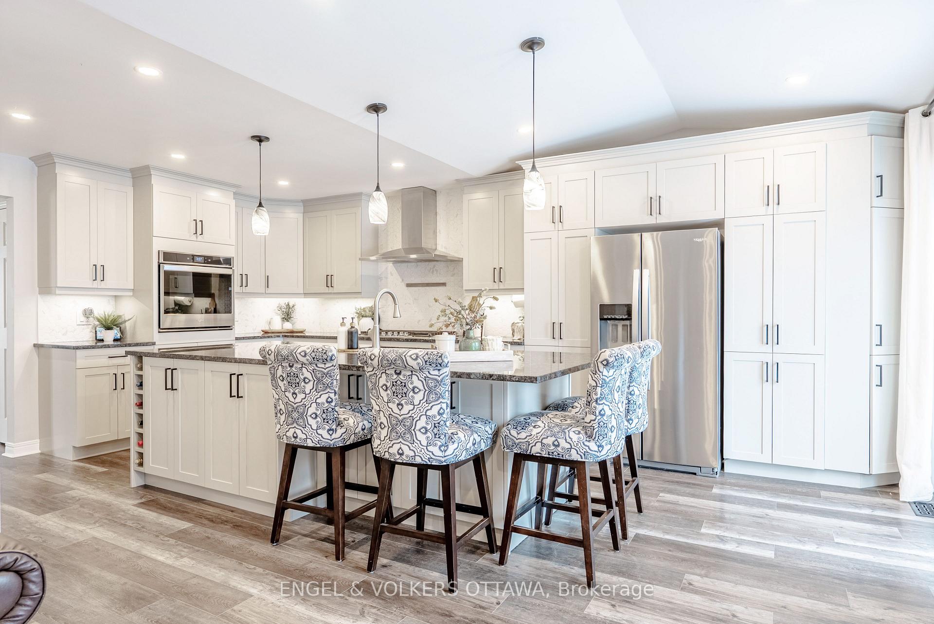 Photo 6 of 18 Avonhurst Avenue, Ottawa, Barrhaven - Longfields — HOMEH