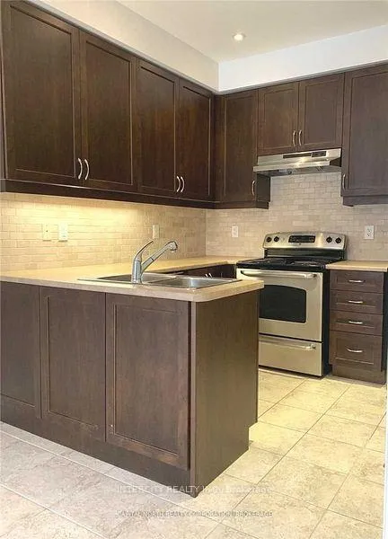 Photo 5 of 156 Golden Forest Road, Vaughan, Patterson — HOMEH