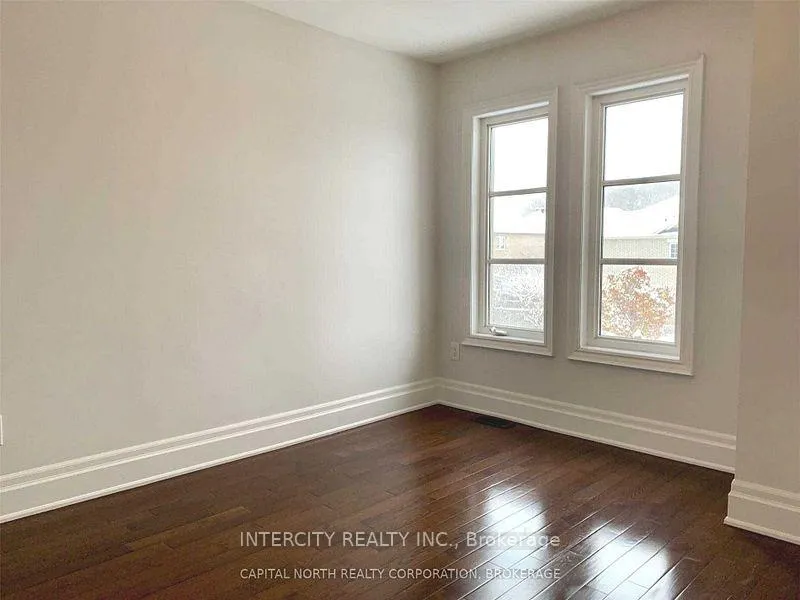 Photo 9 of 156 Golden Forest Road, Vaughan, Patterson — HOMEH
