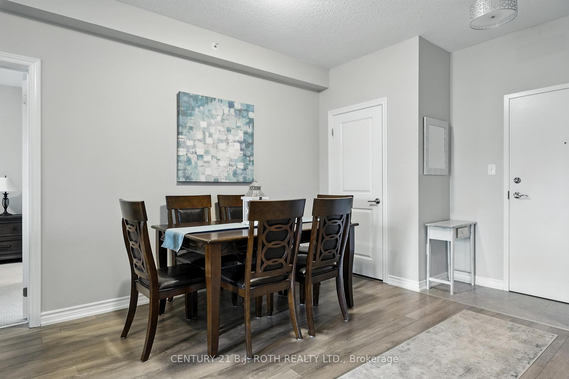 Photo 5 of Unit 307, 5 Greenwich Street, Barrie, Ardagh — HOMEH