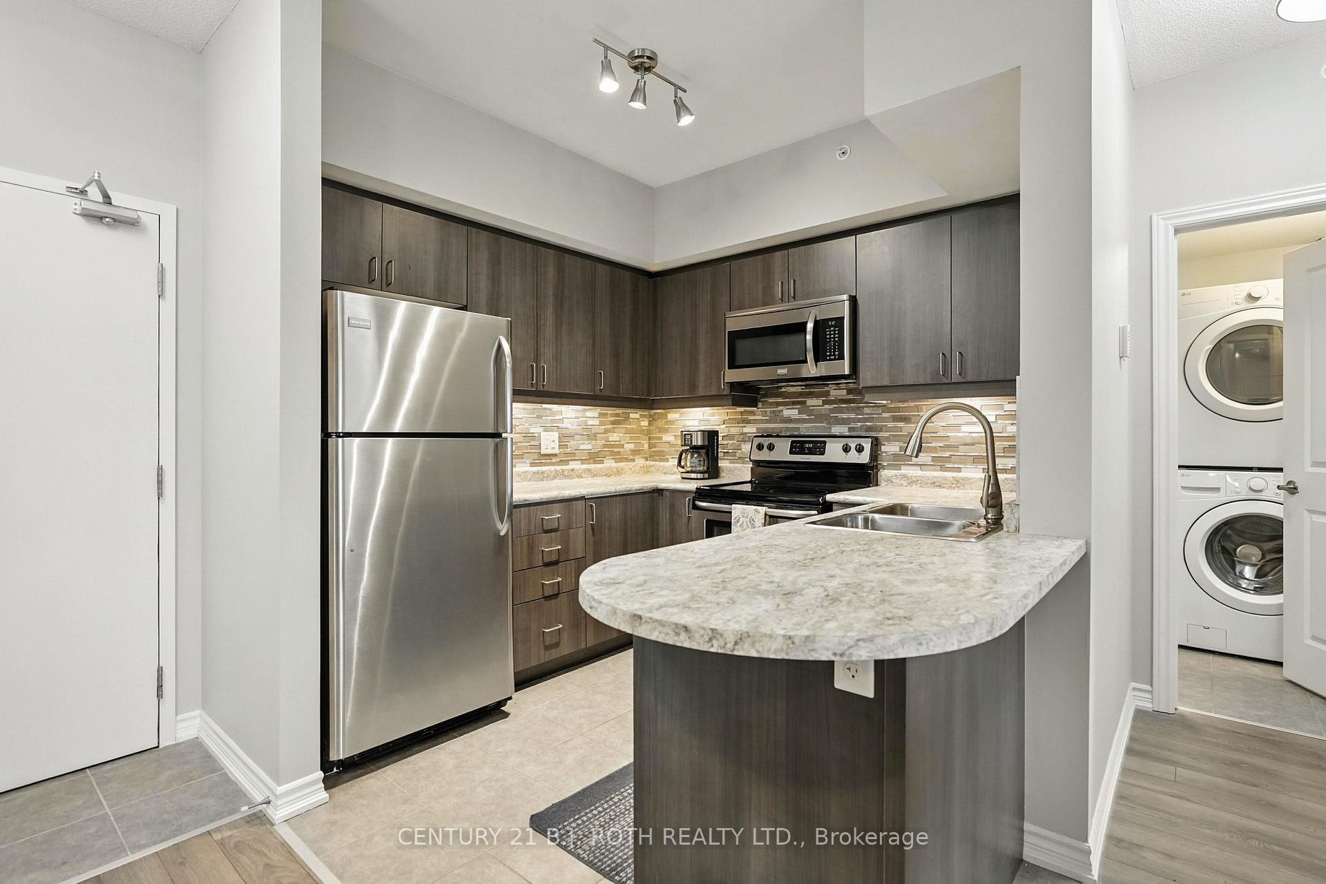 Photo 6 of Unit 307, 5 Greenwich Street, Barrie, Ardagh — HOMEH