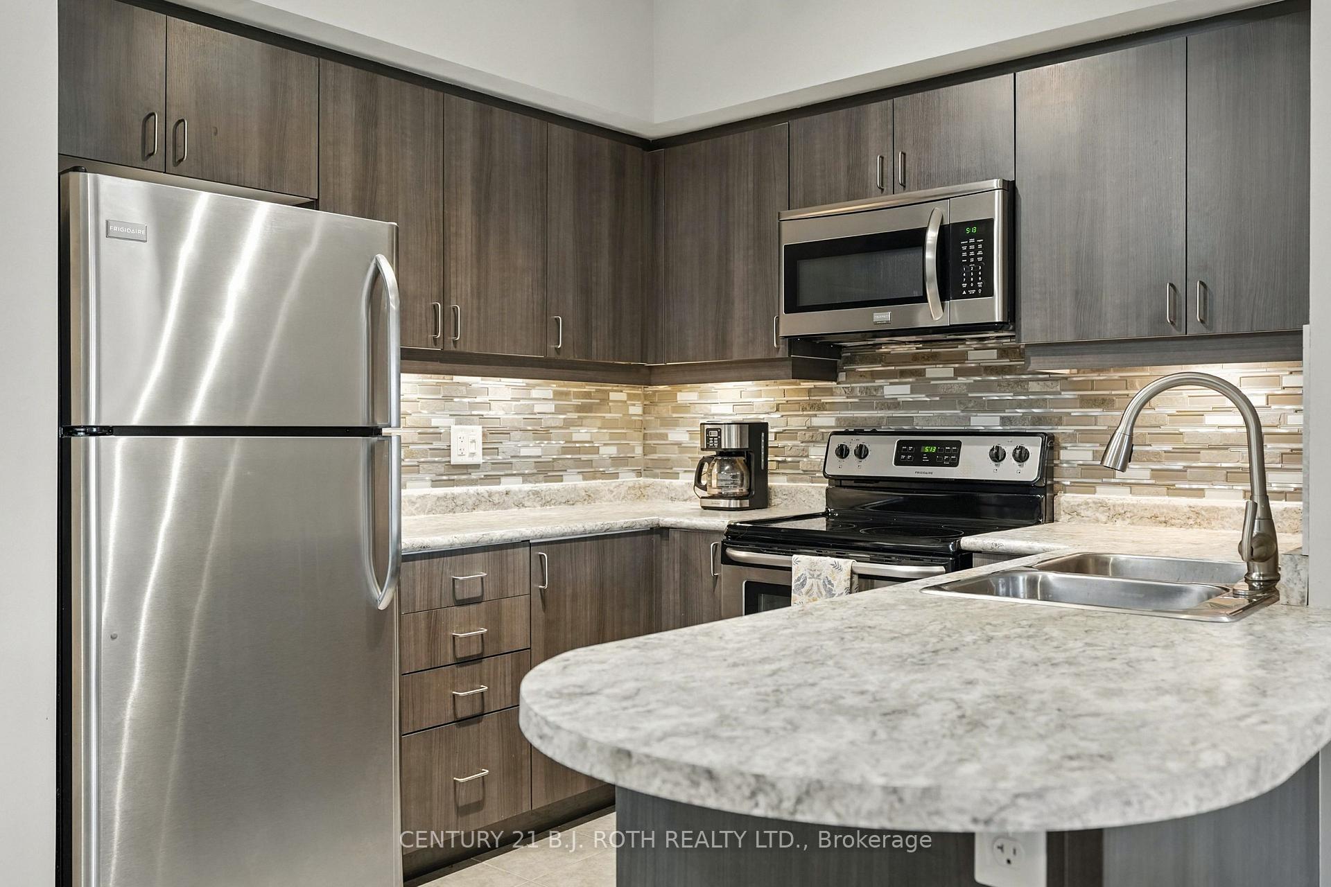 Photo 7 of Unit 307, 5 Greenwich Street, Barrie, Ardagh — HOMEH