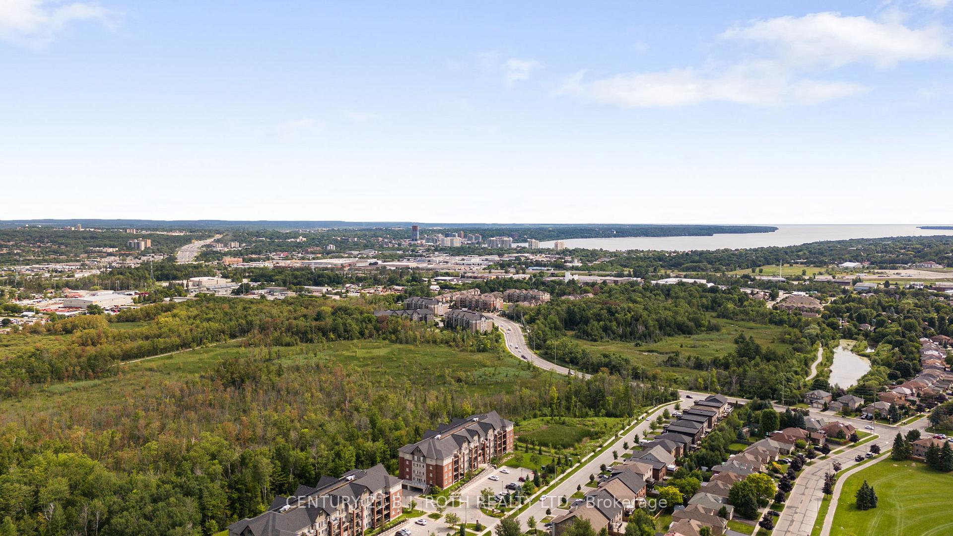 Photo 23 of Unit 307, 5 Greenwich Street, Barrie, Ardagh — HOMEH