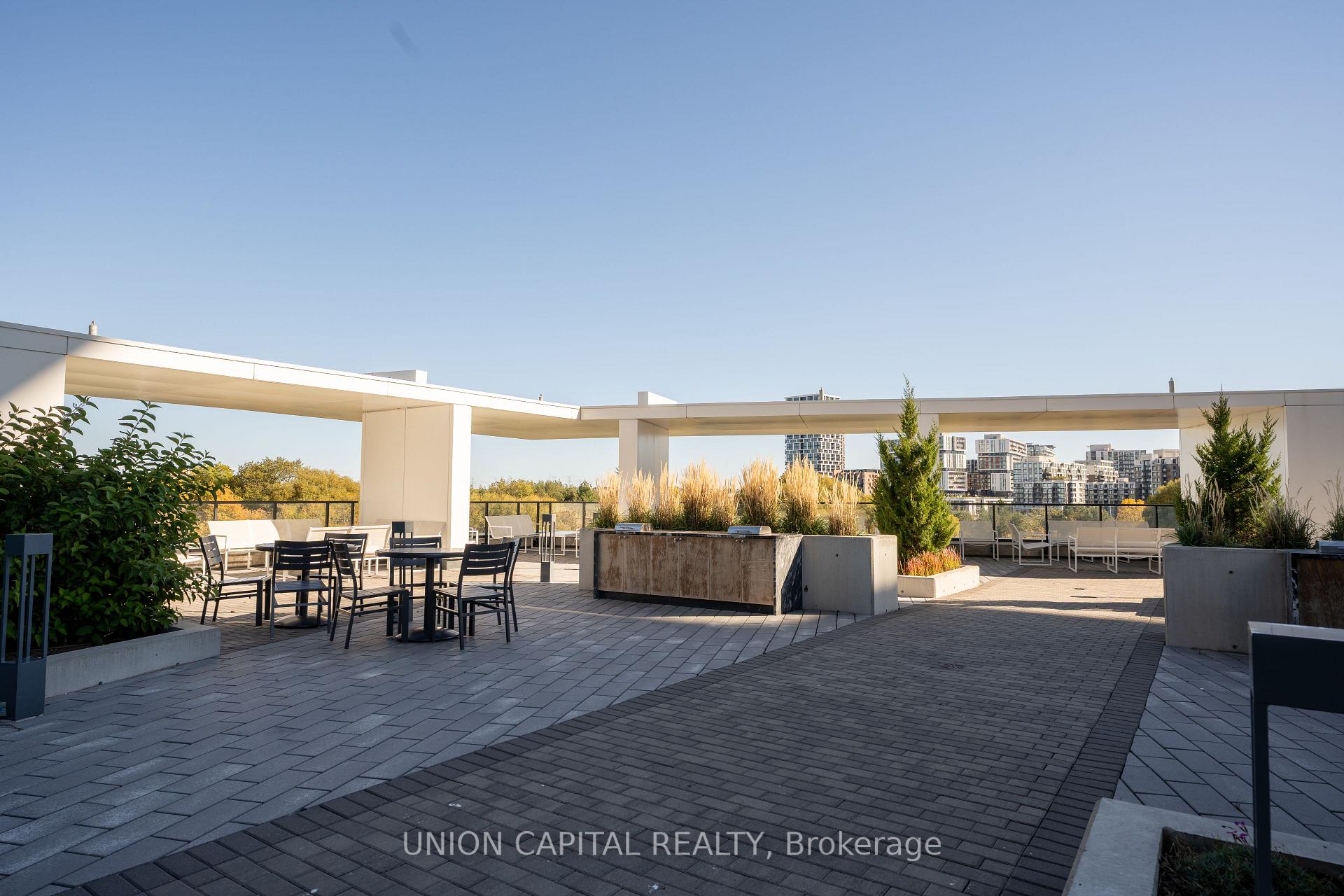 Photo 4 of Unit 509, 38 Water Walk Drive, Markham, Unionville — HOMEH