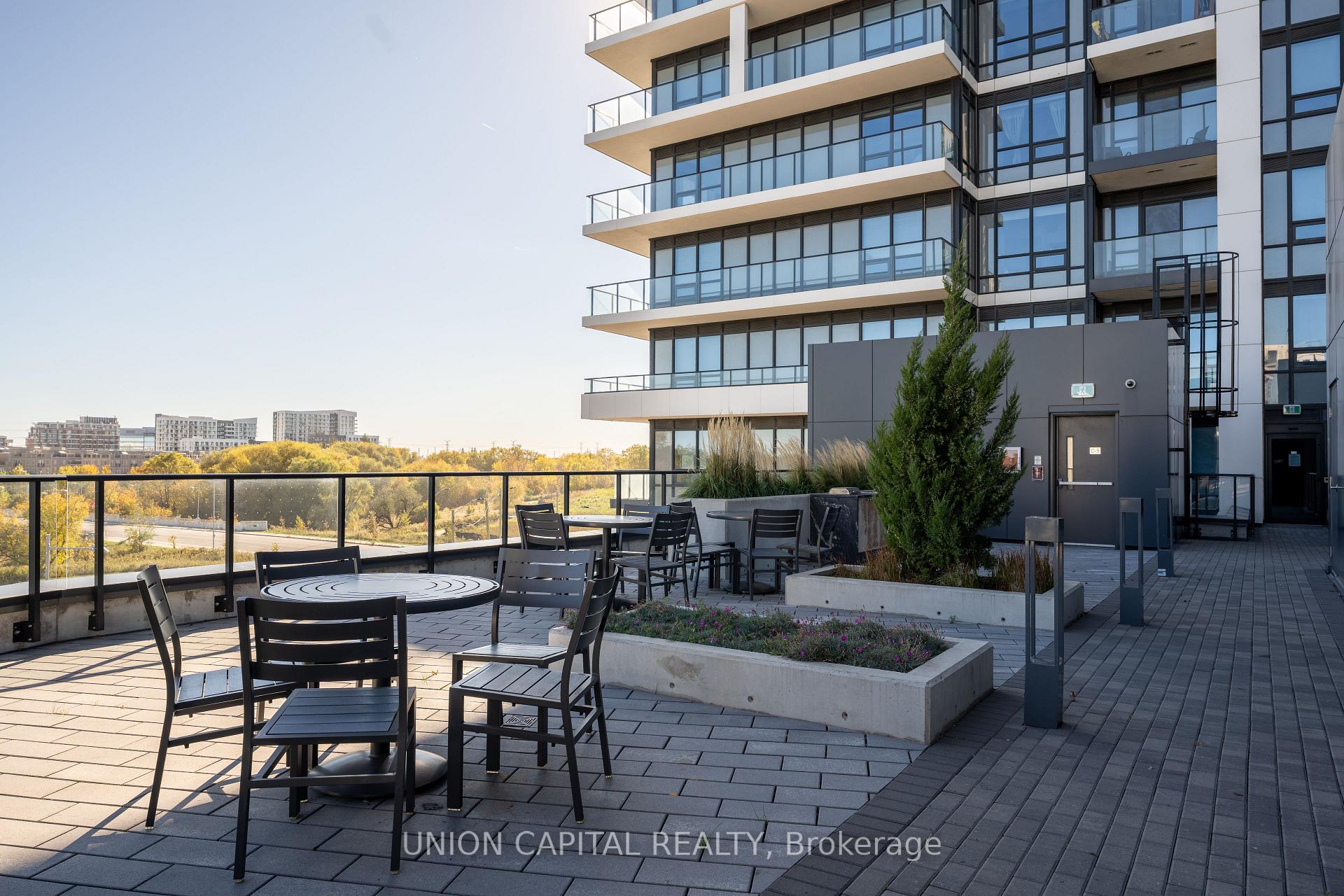Photo 6 of Unit 509, 38 Water Walk Drive, Markham, Unionville — HOMEH