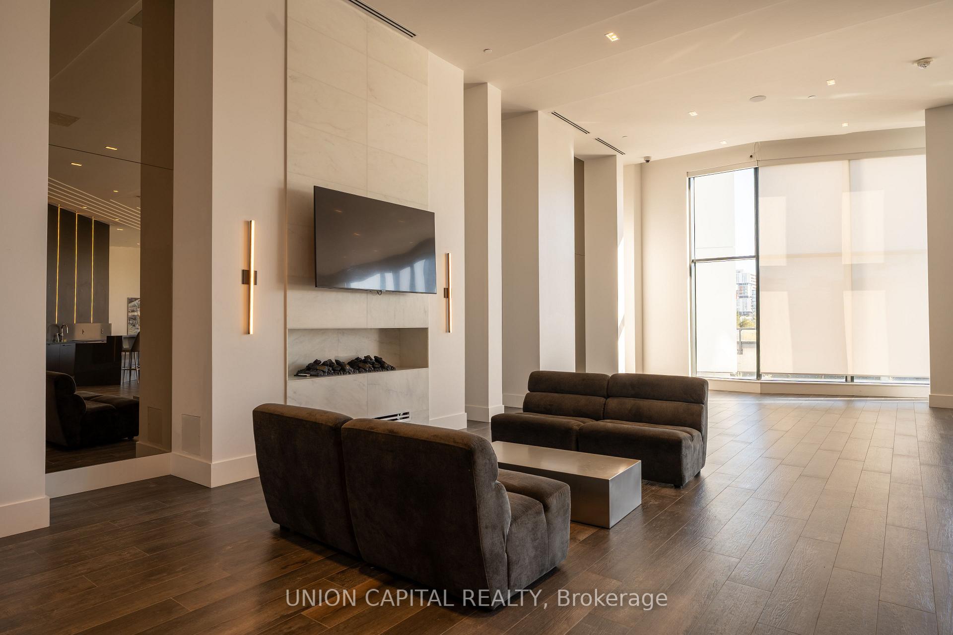 Photo 10 of Unit 509, 38 Water Walk Drive, Markham, Unionville — HOMEH