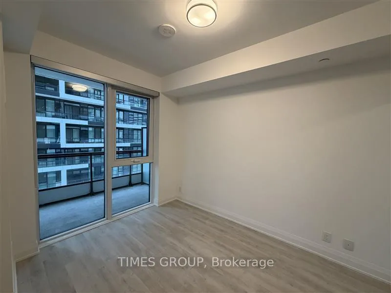 Photo 5 of Unit 1312, 65 Broadway Avenue, Toronto, Mount Pleasant West — HOMEH