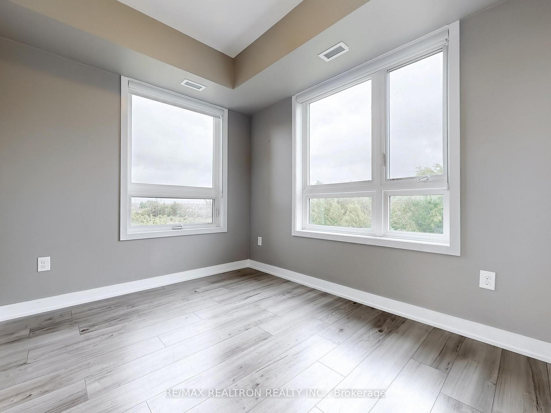 Photo 18 of Unit 202, 5 Chef Lane, Barrie, Rural Barrie Southeast — HOMEH