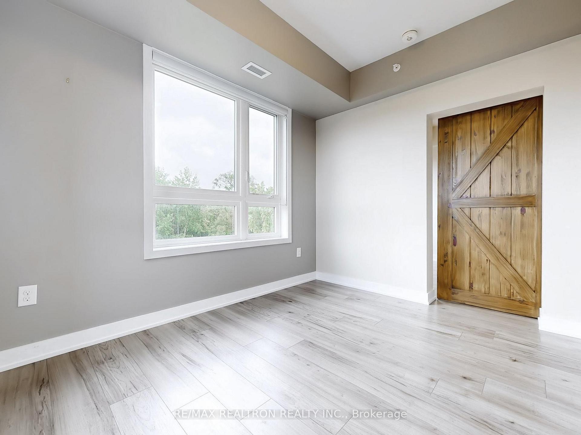 Photo 19 of Unit 202, 5 Chef Lane, Barrie, Rural Barrie Southeast — HOMEH