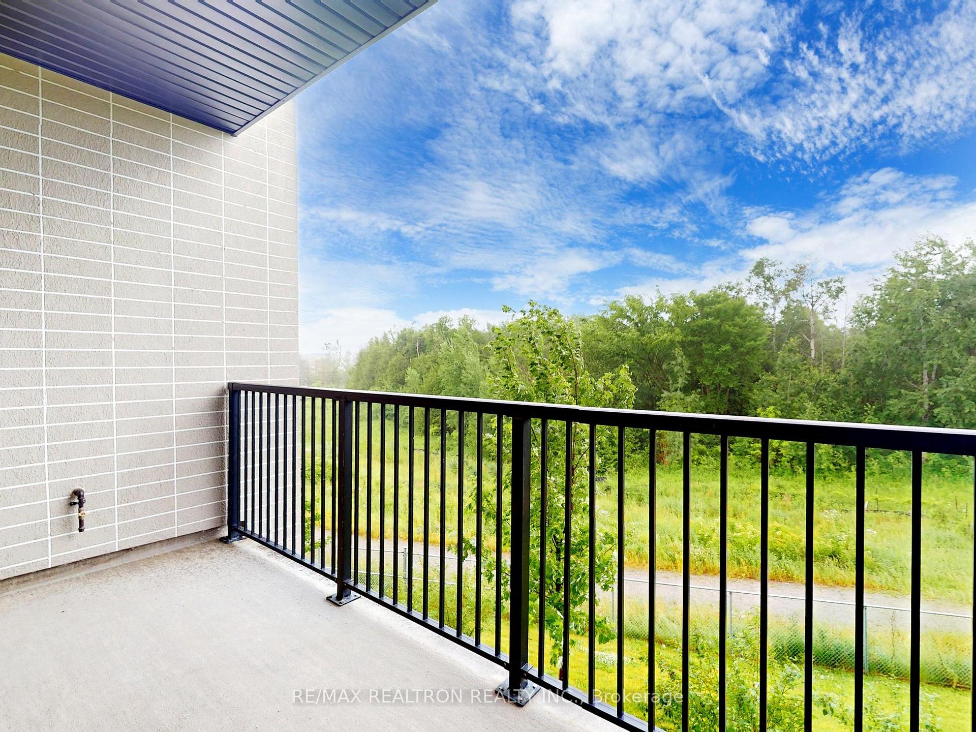 Photo 22 of Unit 202, 5 Chef Lane, Barrie, Rural Barrie Southeast — HOMEH