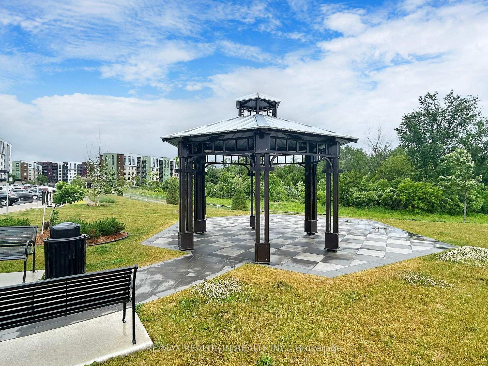Photo 27 of Unit 202, 5 Chef Lane, Barrie, Rural Barrie Southeast — HOMEH