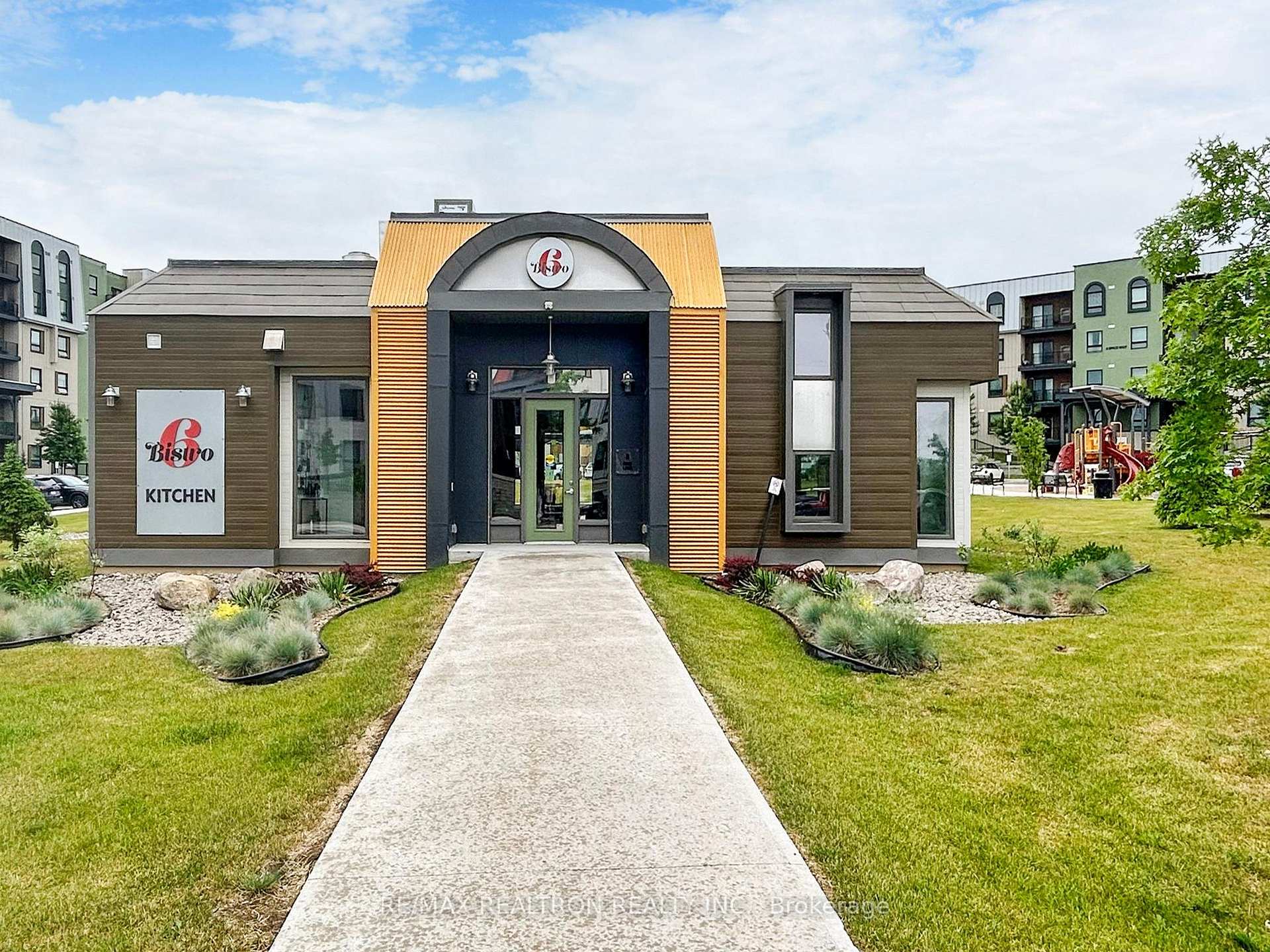 Photo 28 of Unit 202, 5 Chef Lane, Barrie, Rural Barrie Southeast — HOMEH