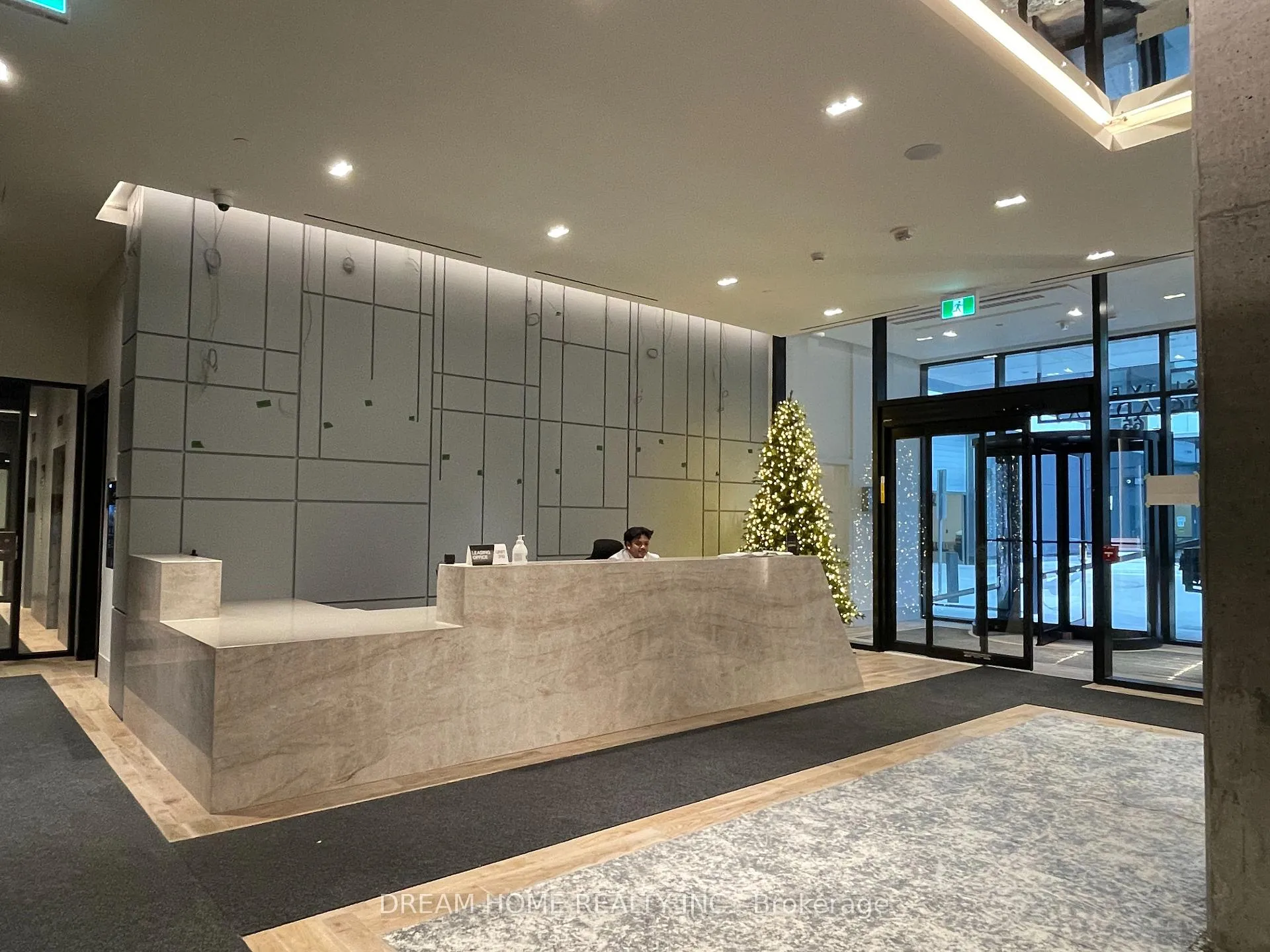 Photo 12 of Unit 1502, 65 Broadway Avenue, Toronto, Mount Pleasant West — HOMEH