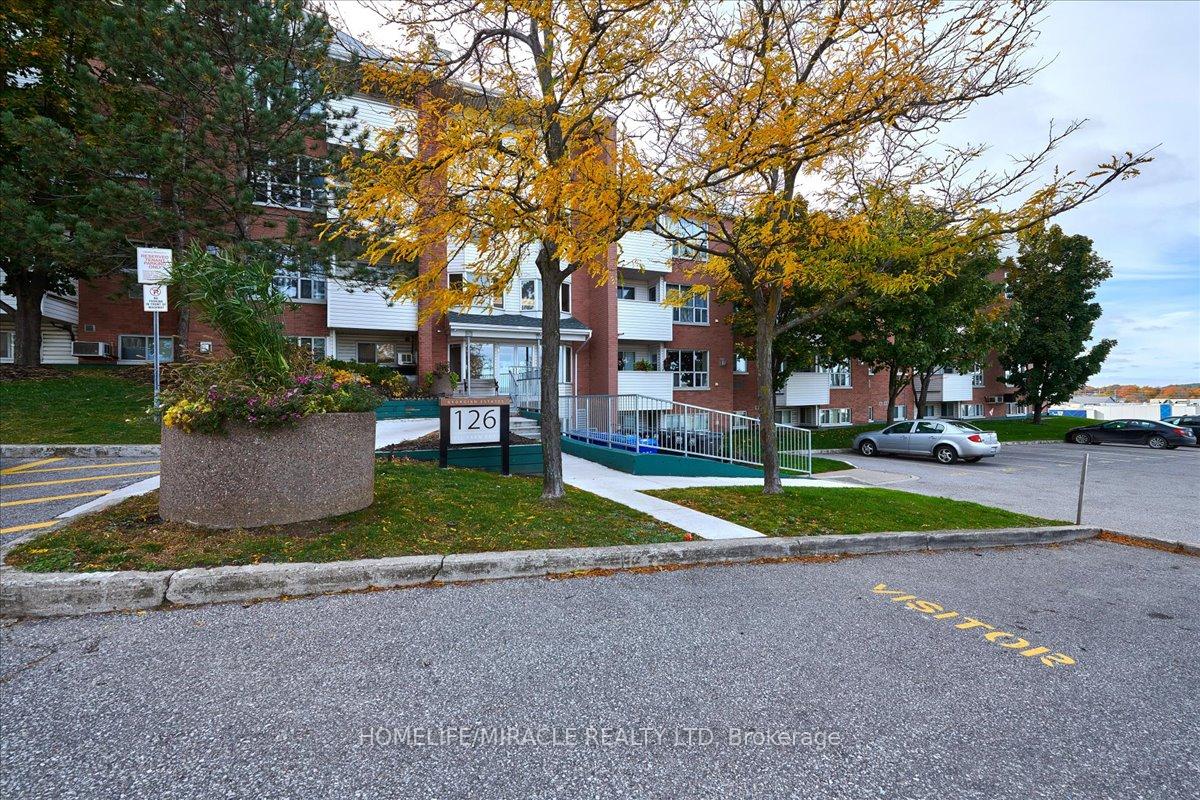 Photo 1 of Unit B07, 126 Bell Farm Road, Barrie, Alliance — HOMEH