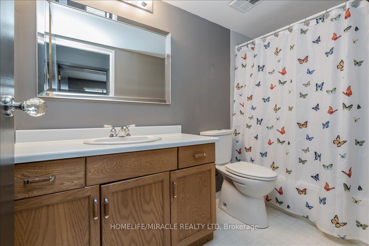 Photo 8 of Unit B07, 126 Bell Farm Road, Barrie, Alliance — HOMEH