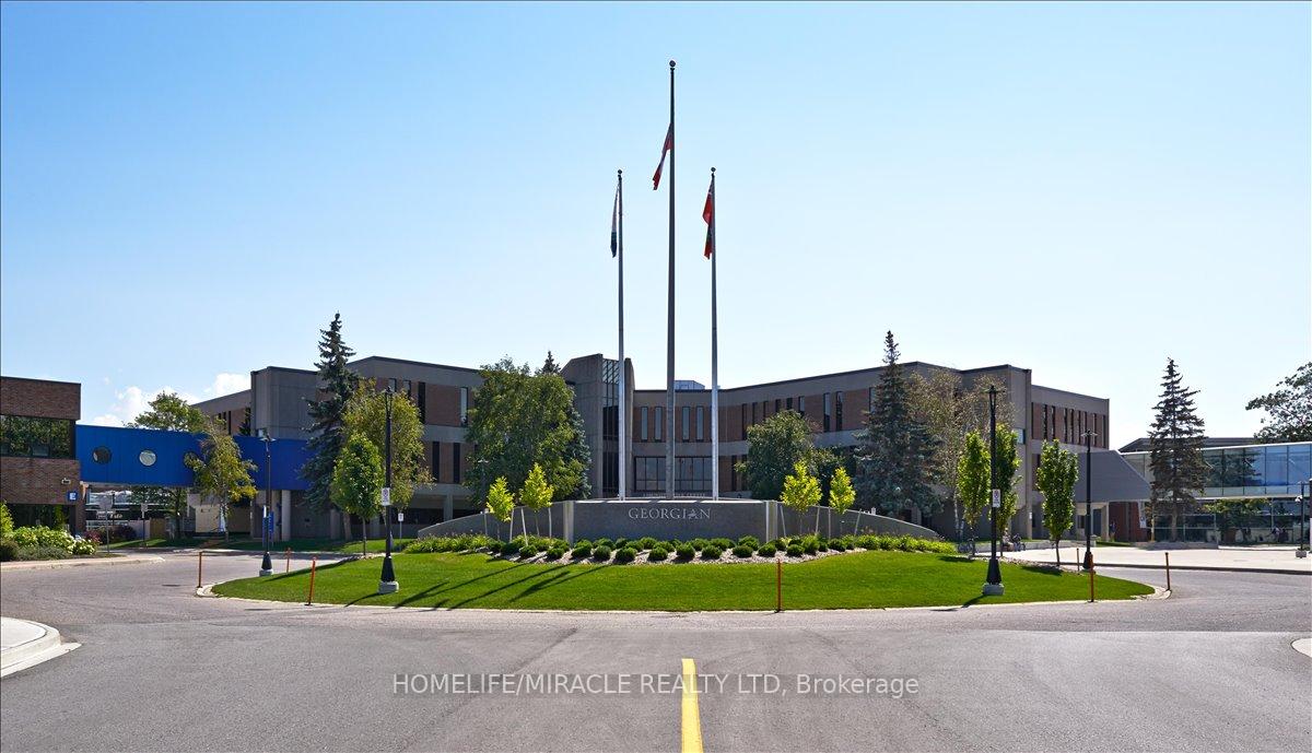 Photo 16 of Unit B07, 126 Bell Farm Road, Barrie, Alliance — HOMEH