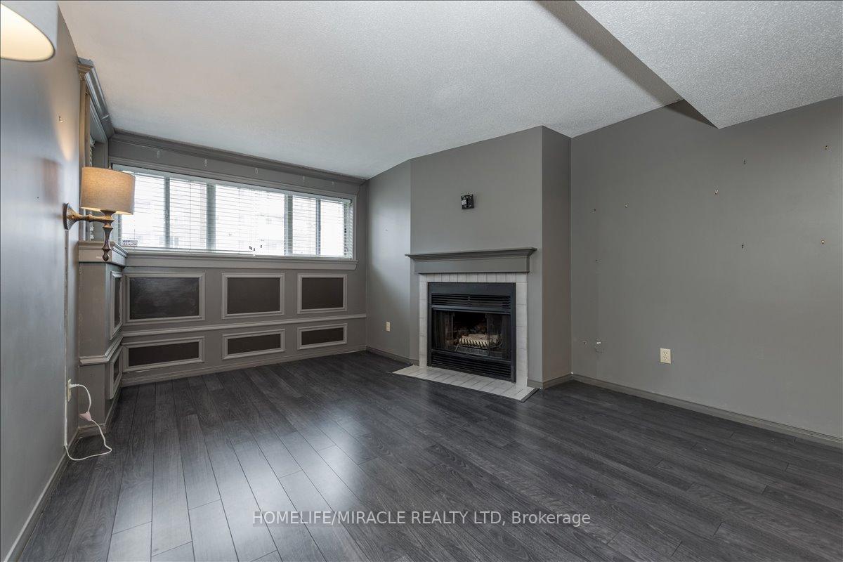 Photo 22 of Unit B07, 126 Bell Farm Road, Barrie, Alliance — HOMEH