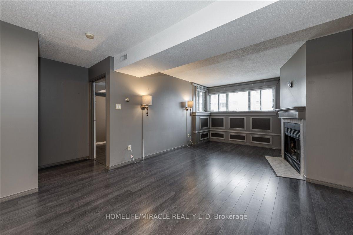 Photo 24 of Unit B07, 126 Bell Farm Road, Barrie, Alliance — HOMEH
