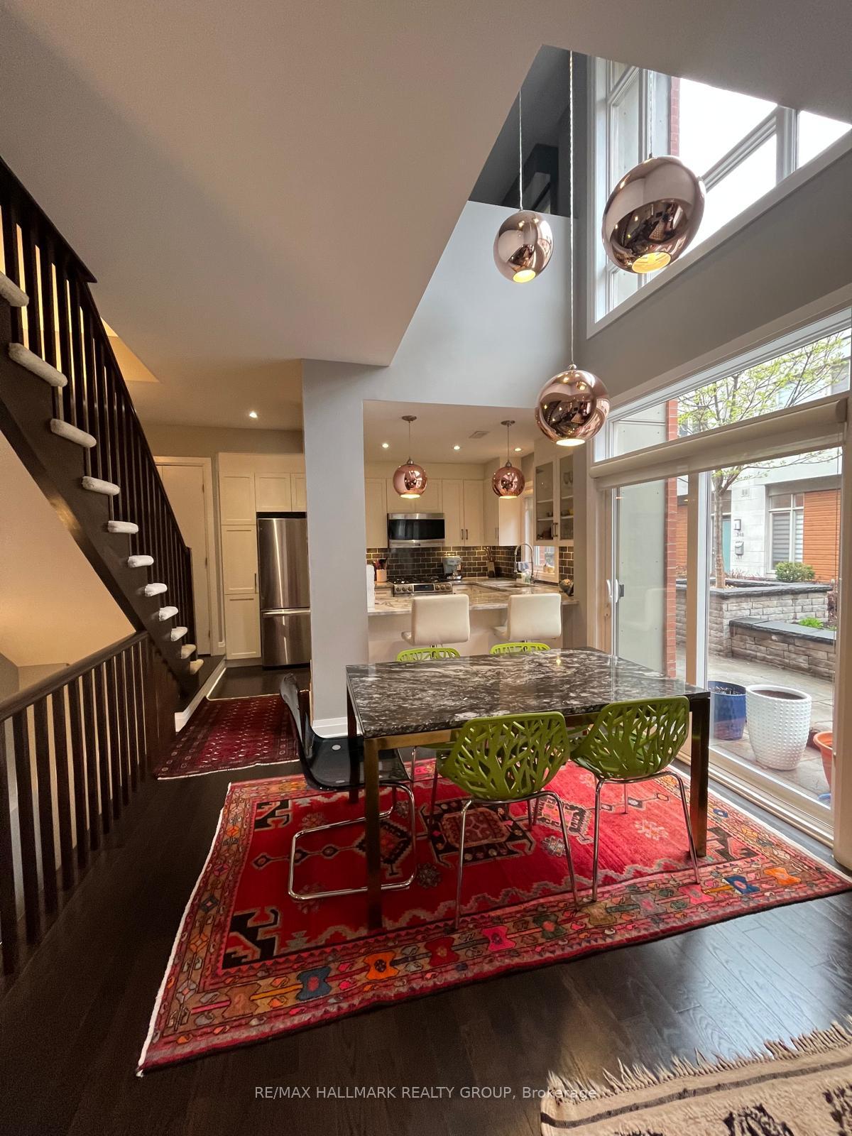 Photo 6 of 356 Ravenhill Avenue E, Ottawa, McKellar/Highland — HOMEH