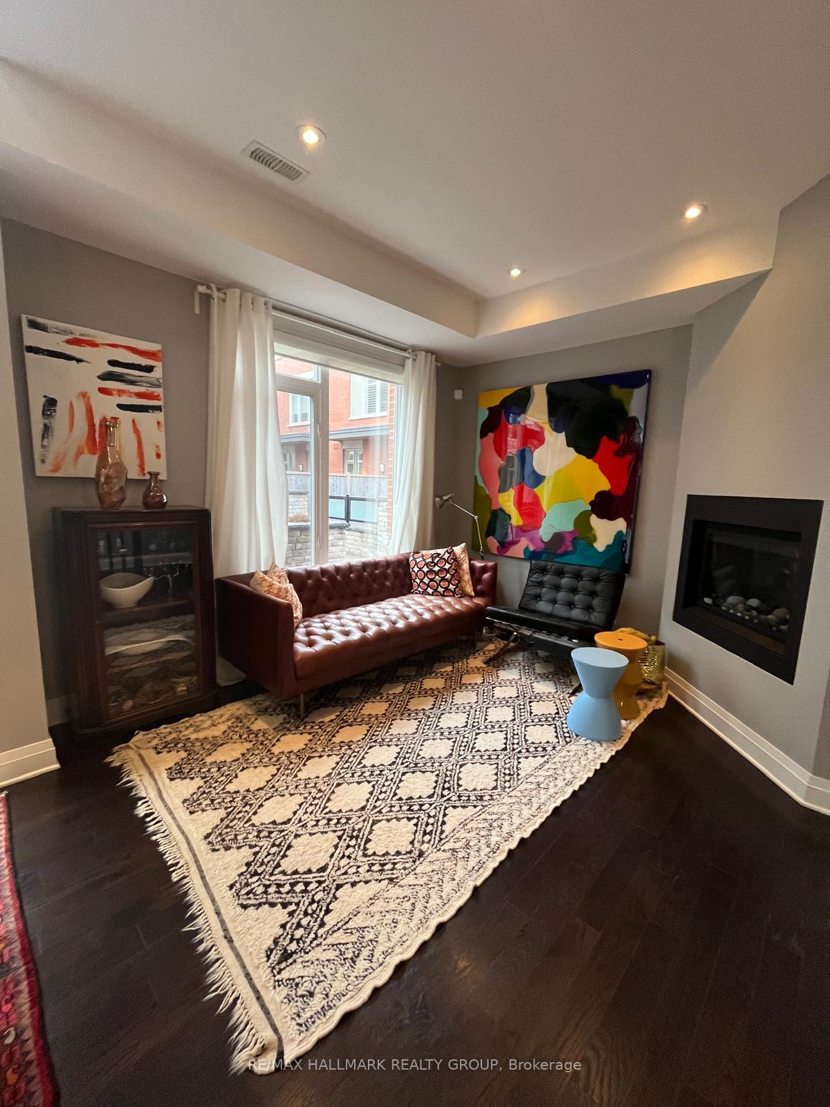 Photo 10 of 356 Ravenhill Avenue E, Ottawa, McKellar/Highland — HOMEH