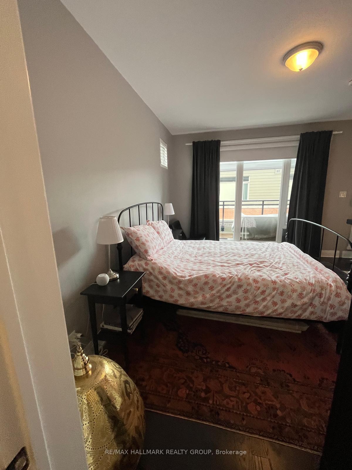 Photo 21 of 356 Ravenhill Avenue E, Ottawa, McKellar/Highland — HOMEH