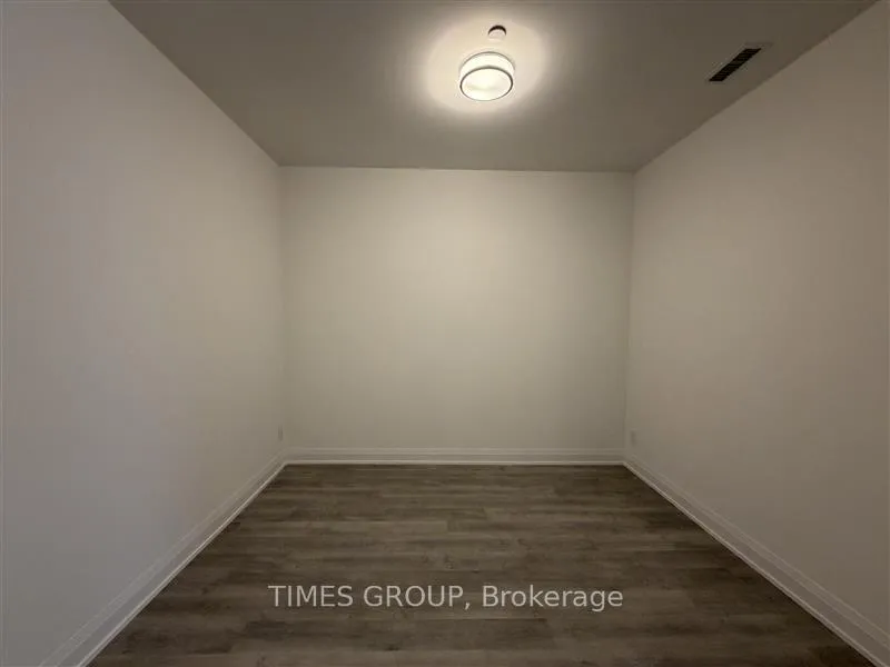 Photo 5 of Unit 1406, 65 Broadway Avenue, Toronto, Mount Pleasant West — HOMEH