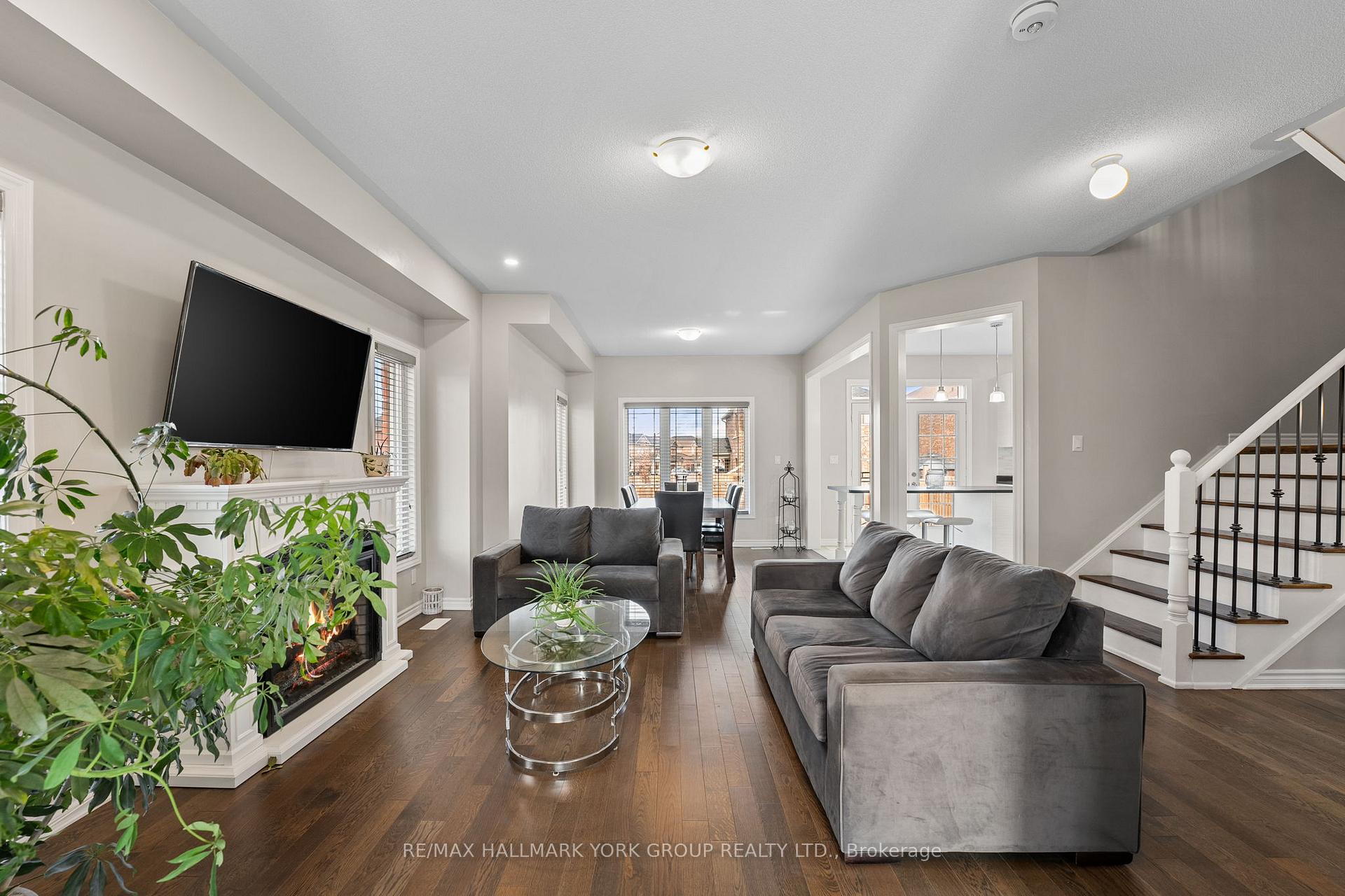Photo 9 of 8 Pollock Avenue, Brock, Beaverton — HOMEH