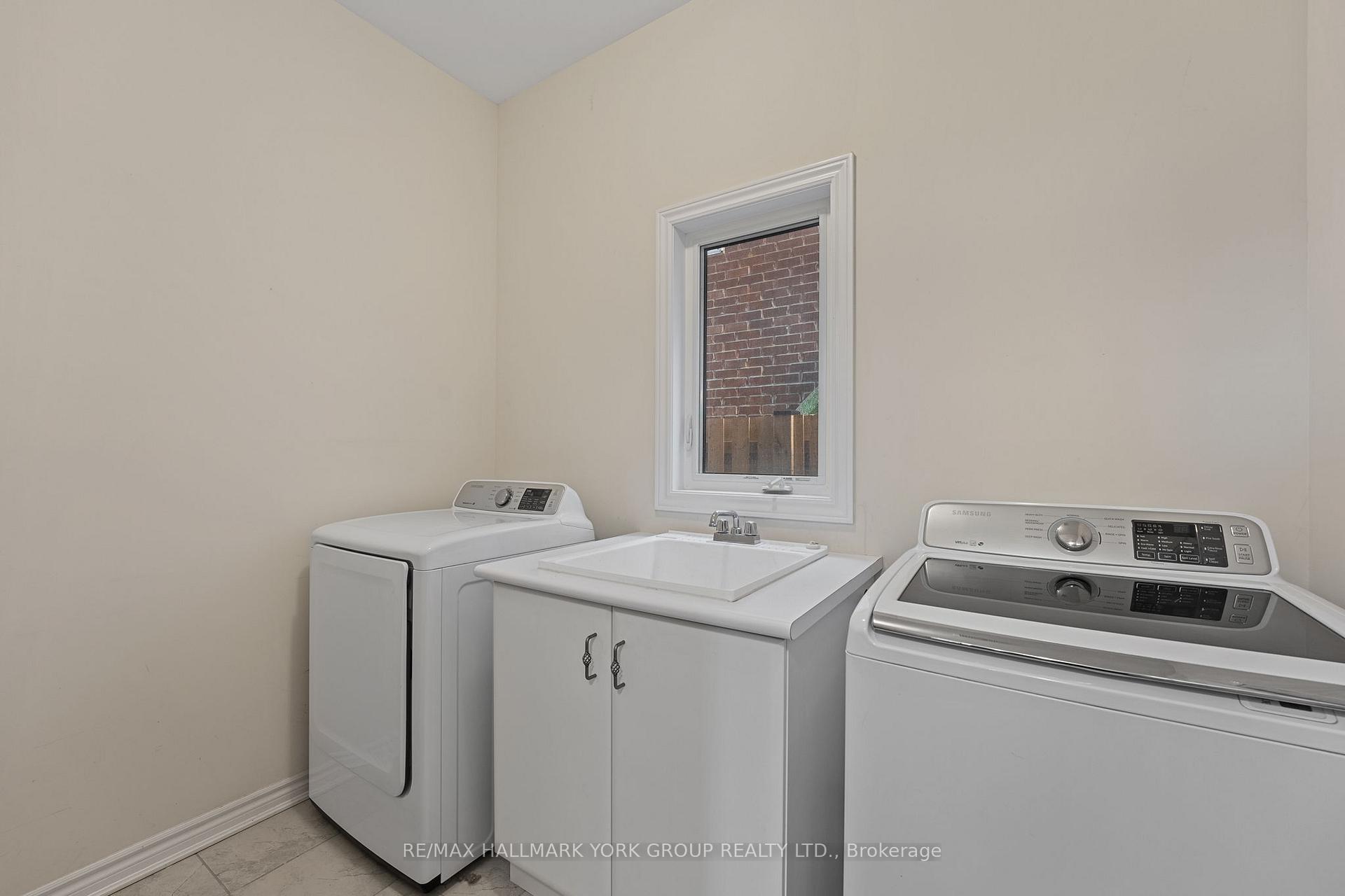 Photo 16 of 8 Pollock Avenue, Brock, Beaverton — HOMEH