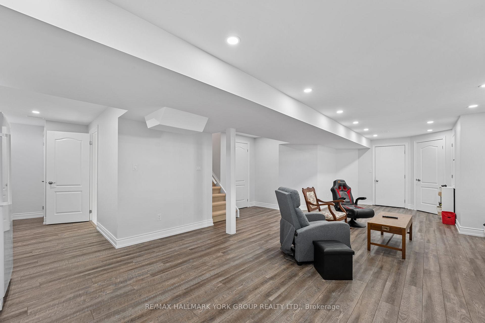 Photo 32 of 8 Pollock Avenue, Brock, Beaverton — HOMEH