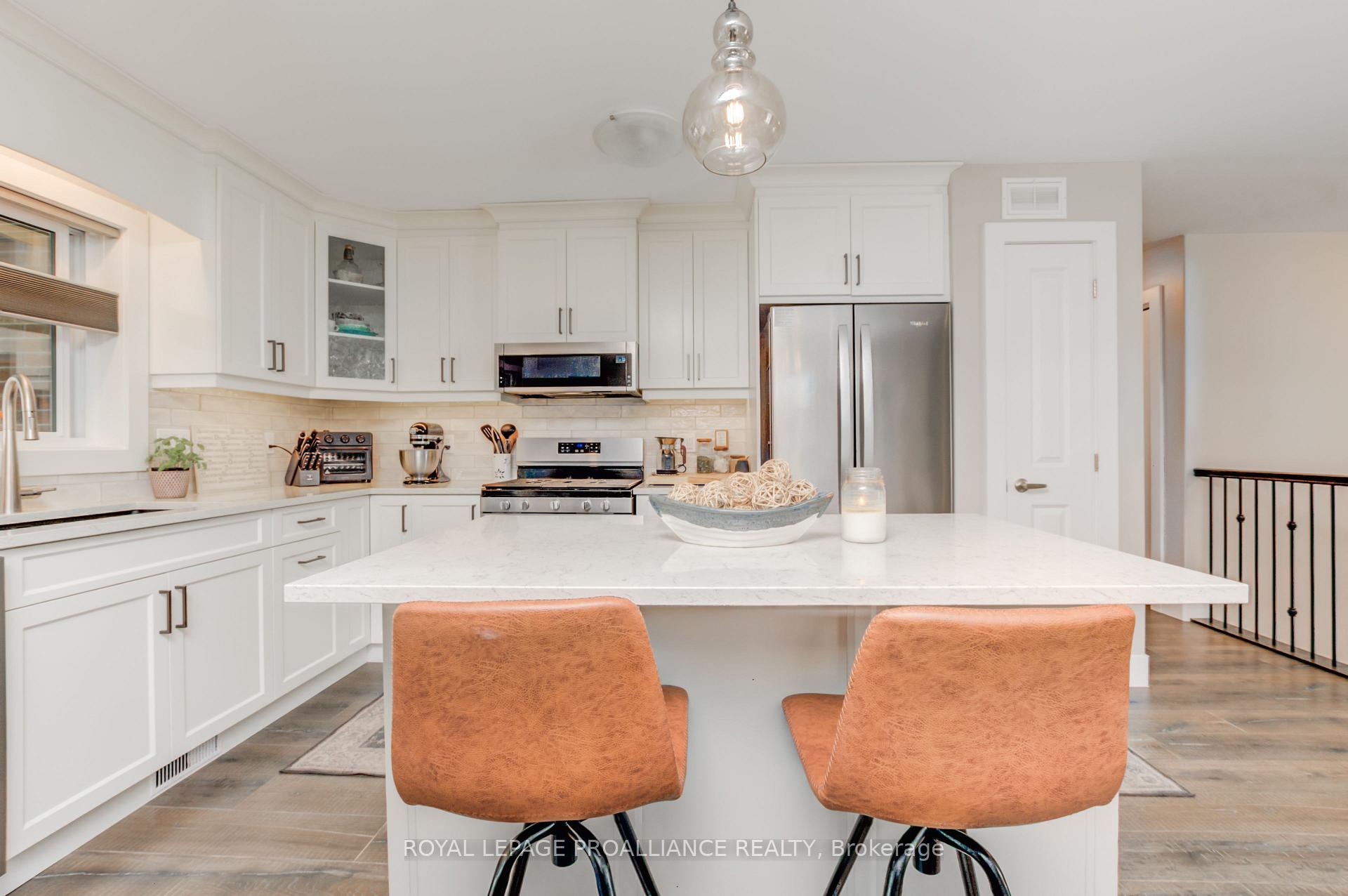 Photo 16 of 6 Lawrence Avenue, Prince Edward County, Sophiasburg Ward — HOMEH