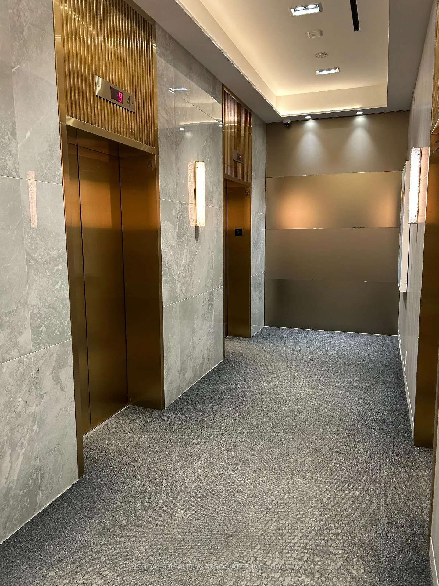 Photo 2 of Unit 3802, 950 Portage Parkway W, Vaughan, Concord — HOMEH