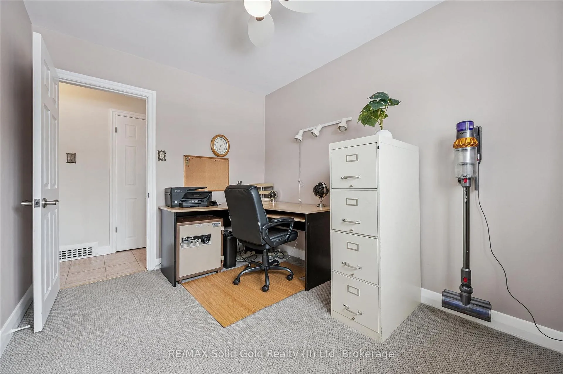 Photo 16 of 390 Dumfries Avenue, Waterloo — HOMEH