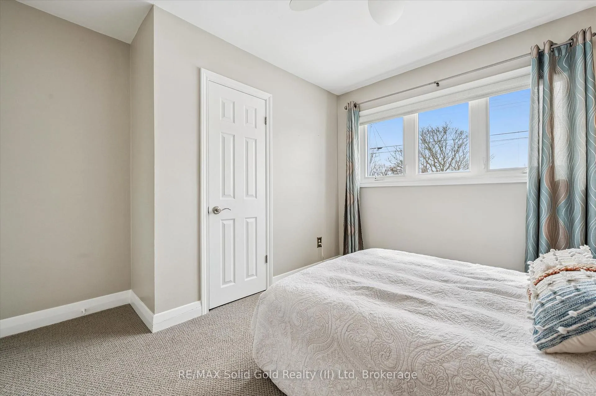 Photo 18 of 390 Dumfries Avenue, Waterloo — HOMEH