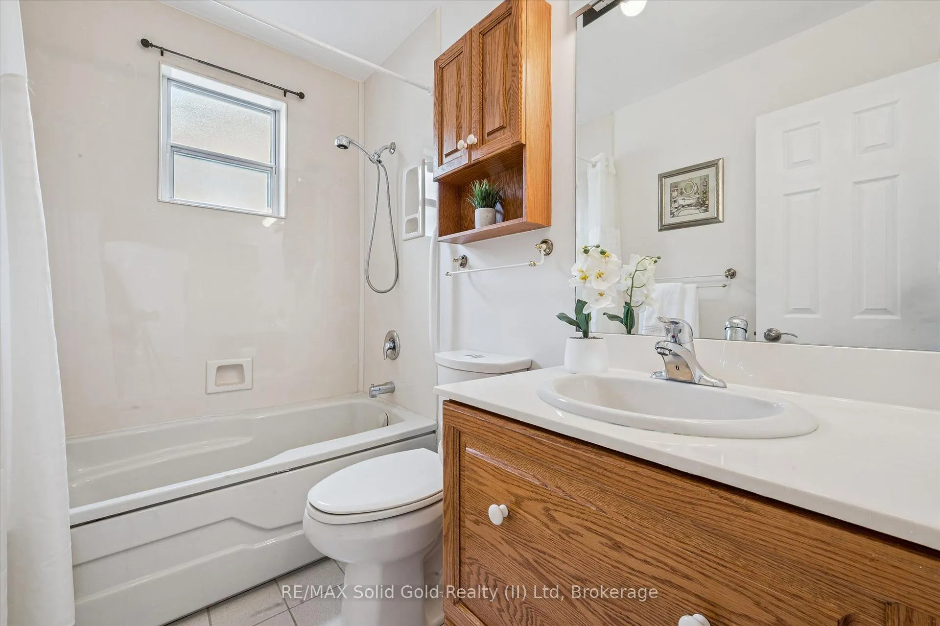 Photo 23 of 390 Dumfries Avenue, Waterloo — HOMEH