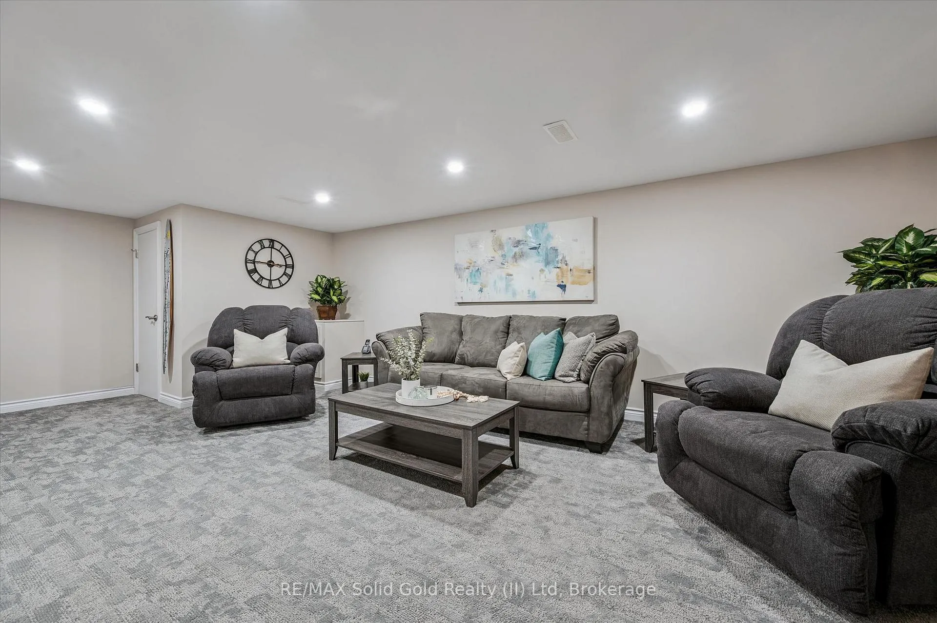 Photo 26 of 390 Dumfries Avenue, Waterloo — HOMEH